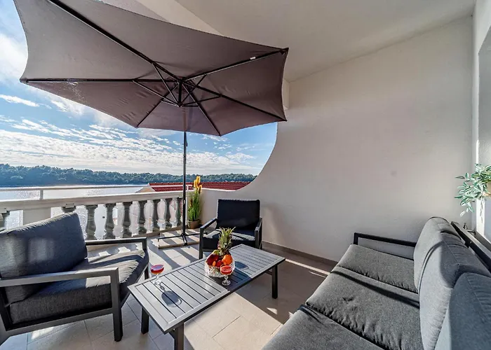 Awesome In Apartment Blato (Korcula)