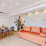 Awesome In With Wifi *