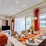Awesome In With Wifi Apartment