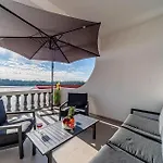 Awesome In With Wifi Apartment Blato (Korcula)