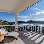 Apartment Awesome In With Wifi *