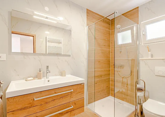 Awesome In Appartement *