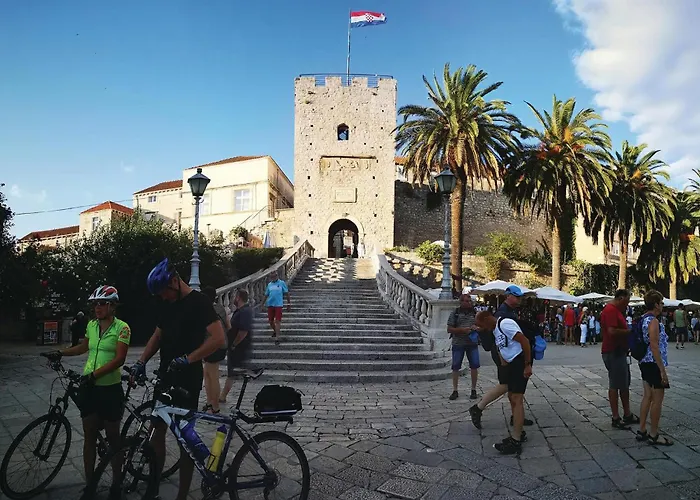 Awesome In * Blato (Korcula)